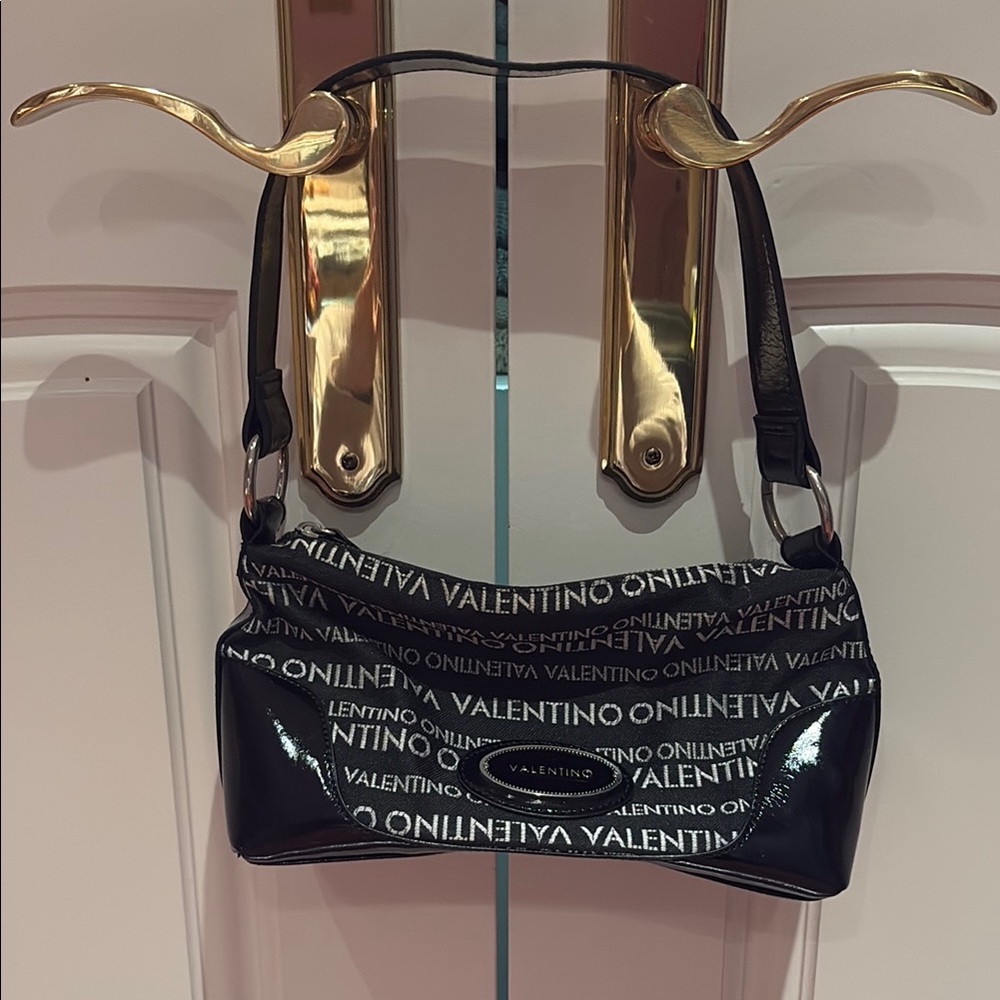 Black Shoulder Bag